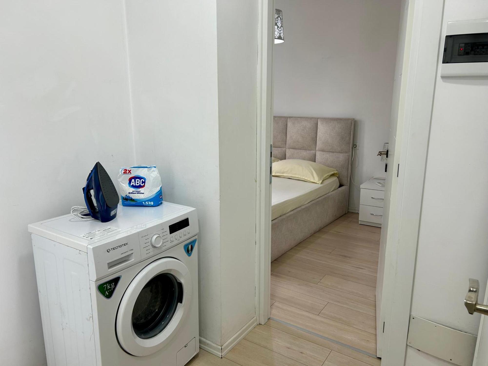 A&X Lovely And Central Apartment - 24H Self Check-In Tirana Esterno foto