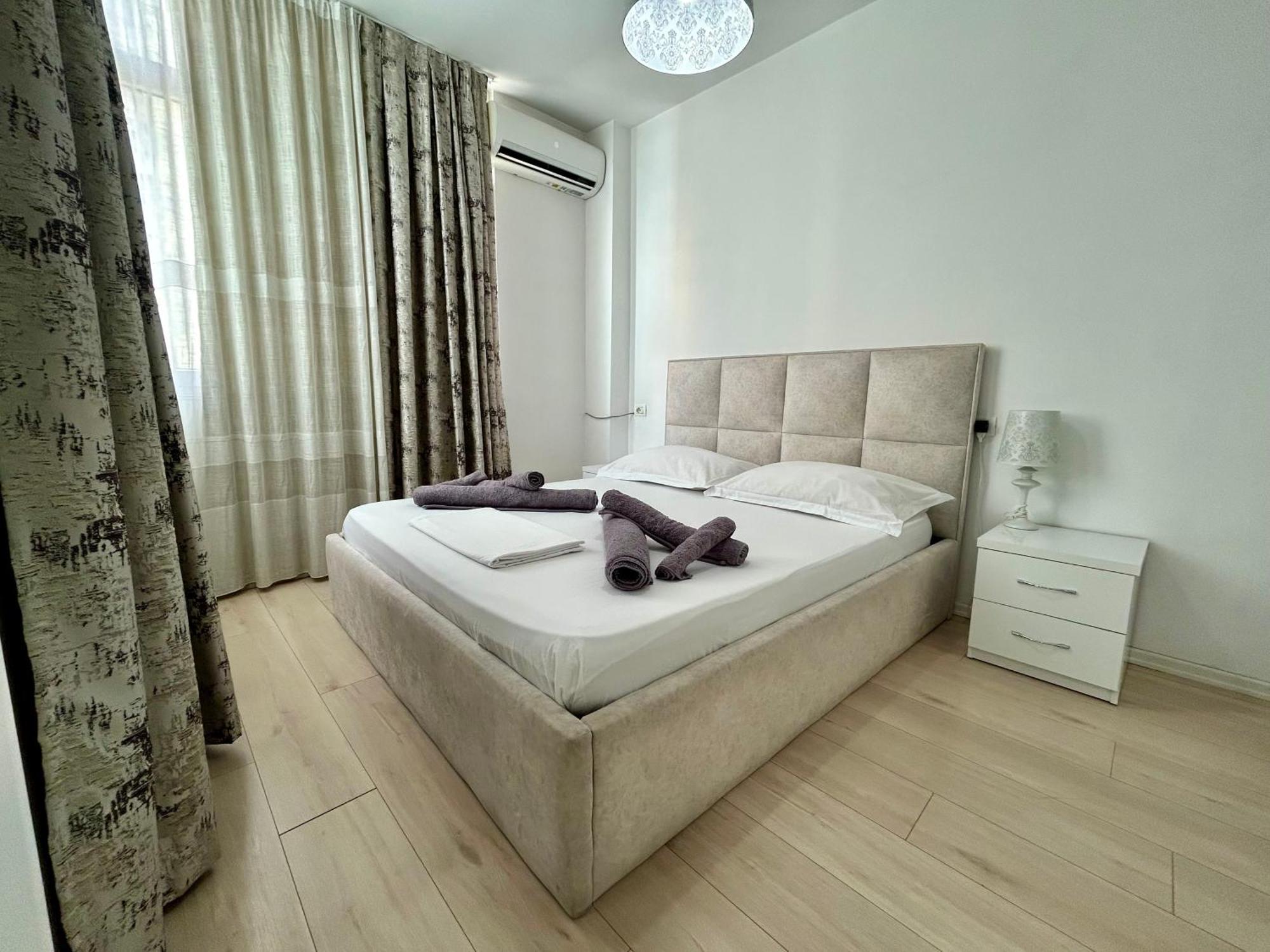 A&X Lovely And Central Apartment - 24H Self Check-In Tirana Esterno foto